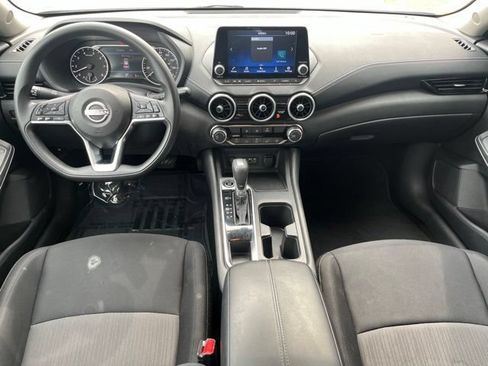 Used 2024 Nissan Sentra SV FWD image 12