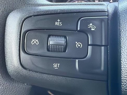 Used 2024 Chevrolet Silverado 1500 Custom Trail Boss AWD/4WD image 23