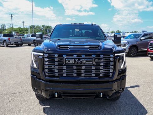 New 2026 GMC Sierra 3500 Denali Ultimate AWD/4WD image 34