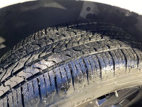 Used 2021 Hyundai Elantra SEL w/ Convenience Package image 38