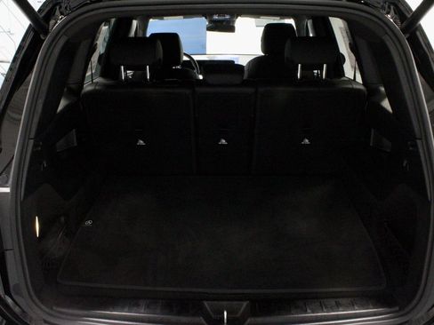 Used 2025 Mercedes-Benz GLB 250 GLB 250 image 14