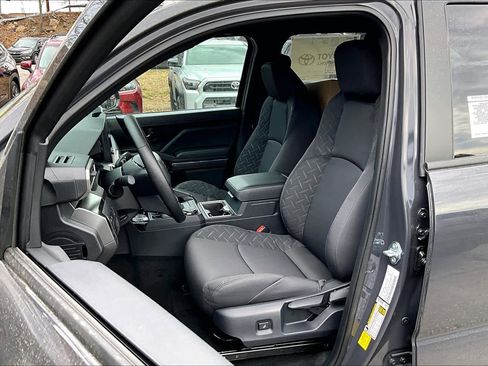 New 2026 Toyota Tacoma SR5 AWD/4WD image 9