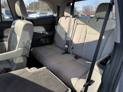 Used 2020 Honda Pilot Elite image 8