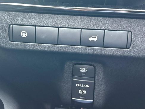 Certified 2025 Nissan Murano SV AWD/4WD image 28