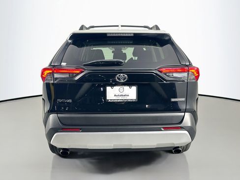 Used 2019 Toyota RAV4 Adventure image 7