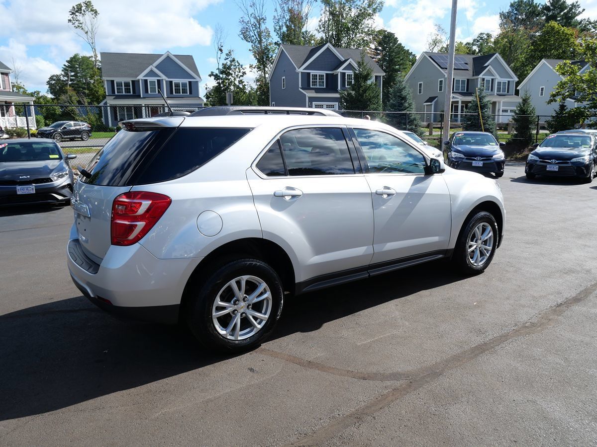 Used 2017 Chevrolet Equinox LT w/ Convenience Package AWD/4WD image 7