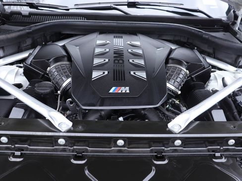 Used 2024 BMW X5 M60i image 43