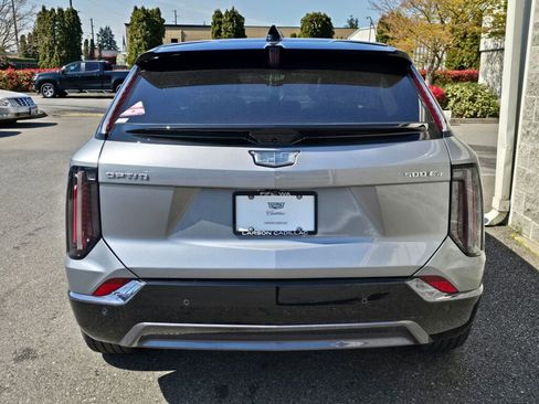 New 2026 Cadillac Optiq Sport 1 image 6