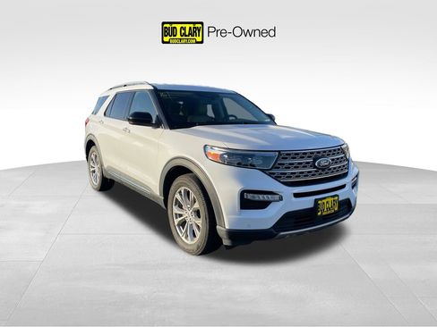 Used 2023 Ford Explorer Limited AWD/4WD image 1