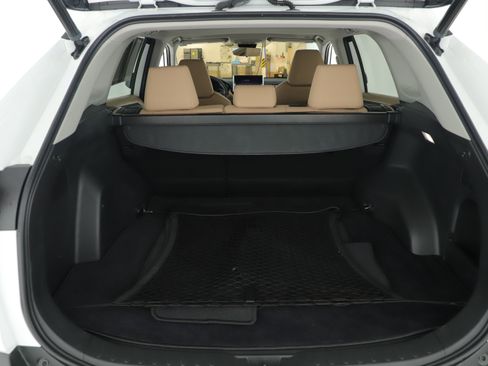 Used 2023 Toyota RAV4 XLE w/ Convenience Package image 11