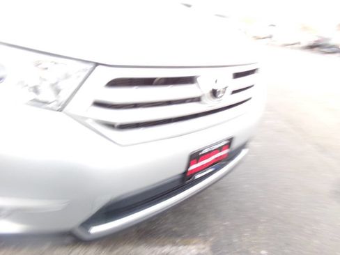 Used 2013 Toyota Highlander Limited FWD image 53