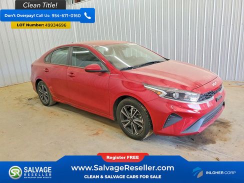 Used 2023 Kia Forte LXS FWD image 5