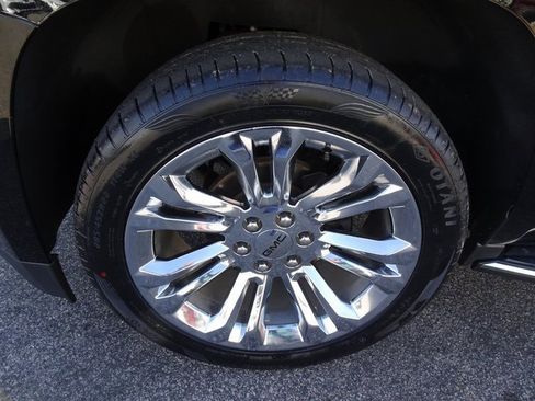 Used 2019 GMC Yukon SLT image 39