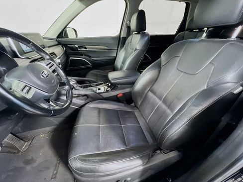 Used 2021 Kia Telluride EX image 12