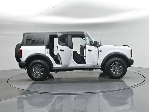 New 2026 Ford Bronco Big Bend AWD/4WD image 3