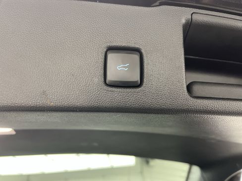 Certified 2021 Ford Escape SEL w/ SEL Stealth AWD Package image 34