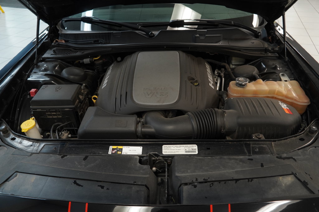 Used 2014 Dodge Challenger R/T w/ Blacktop Package RWD image 35