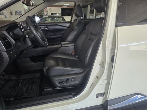 Used 2021 Nissan Rogue SL AWD/4WD image 9