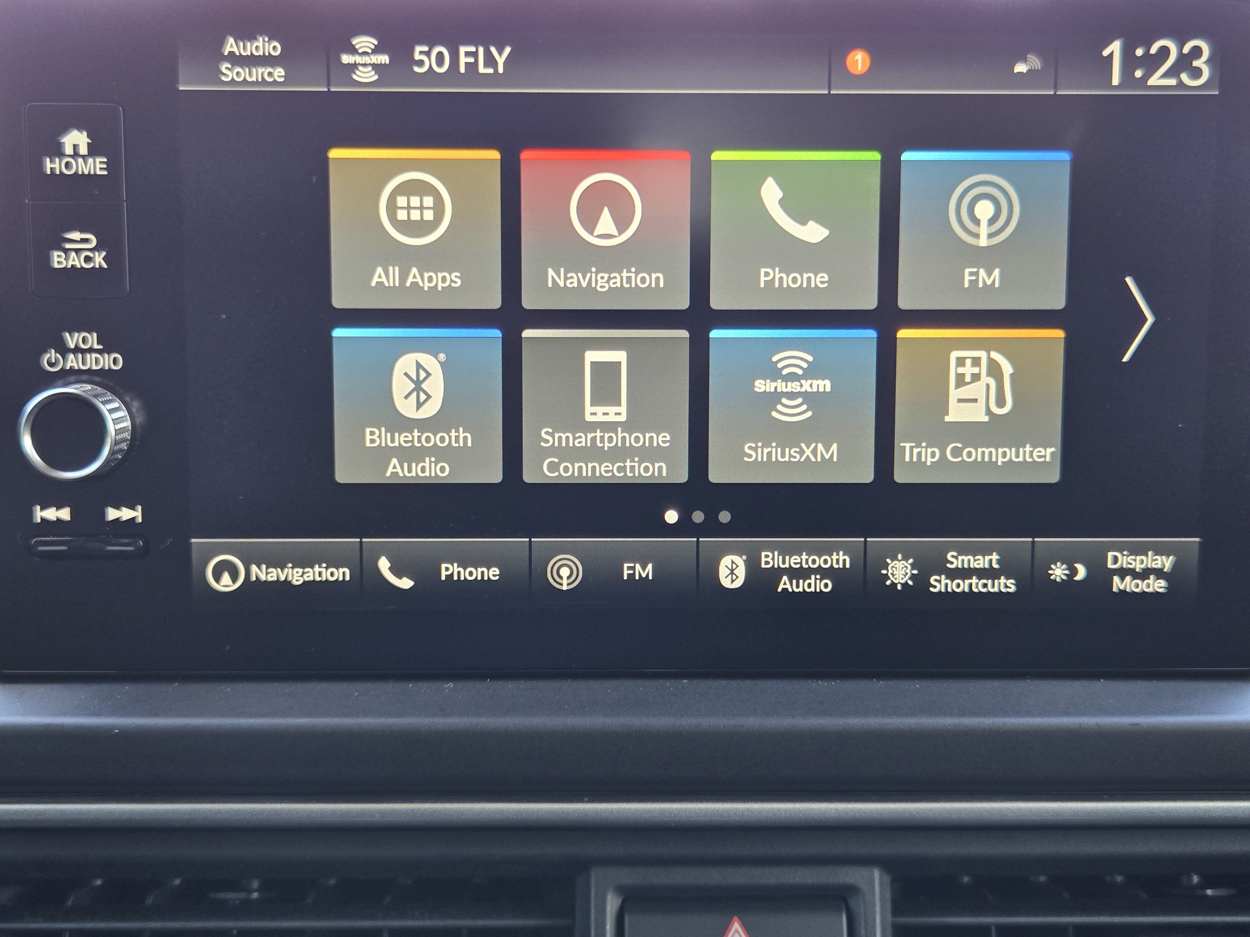 Certified 2025 Honda Pilot Touring image 17