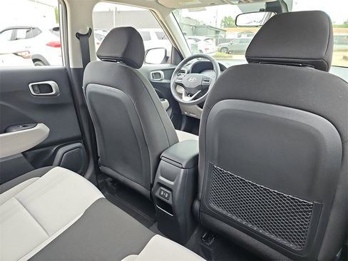 New 2026 Hyundai Venue SEL image 11