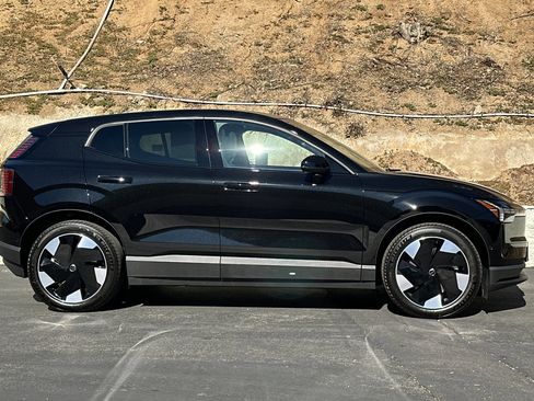 New 2026 Volvo EX30 Ultra image 4