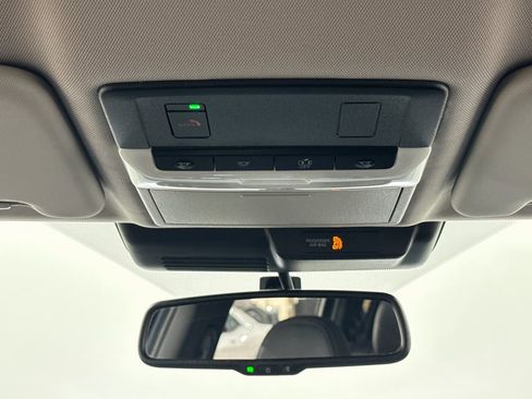 Used 2023 Mitsubishi Outlander SEL image 32