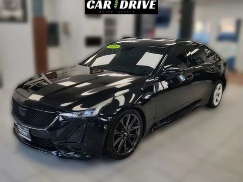 Used 2020 Cadillac CT5 Sport image 3