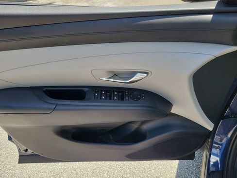Used 2025 Hyundai Tucson SEL FWD image 14