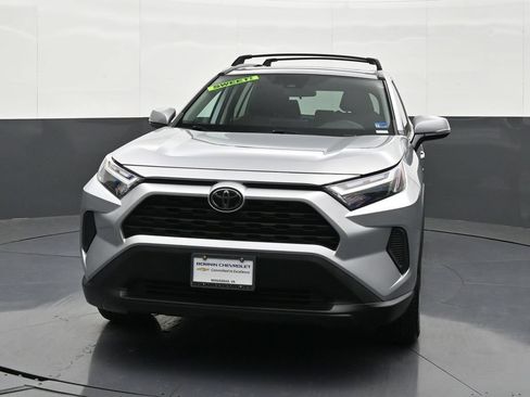 Used 2024 Toyota RAV4 XLE w/ Convenience Package AWD/4WD image 8