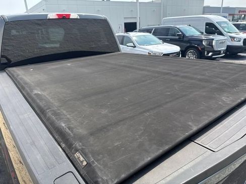 Used 2019 Ford F250 XLT w/ XLT Premium Package AWD/4WD image 6