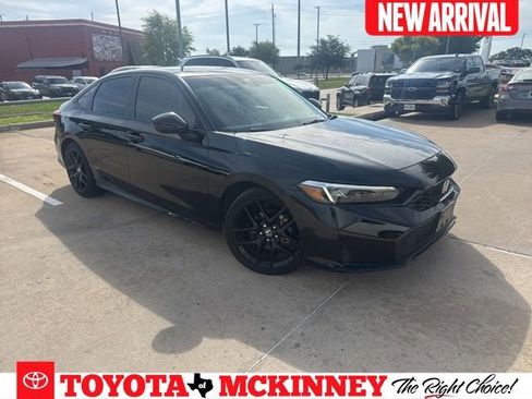 Used 2025 Honda Civic Sport image 1