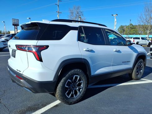 New 2026 Chevrolet Equinox ACTIV w/ Convenience Package III image 3