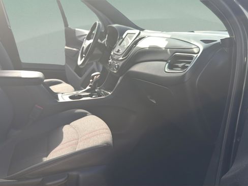 Used 2022 Chevrolet Equinox RS AWD/4WD image 23