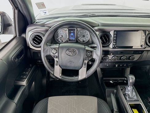 Certified 2023 Toyota Tacoma TRD Sport image 18