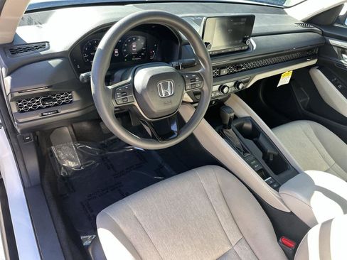 Used 2023 Honda Accord LX image 2