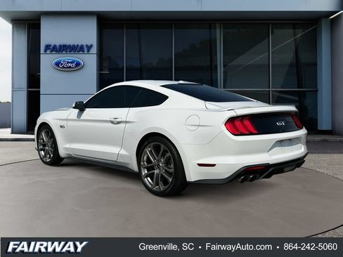 Used 2019 Ford Mustang GT Premium RWD image 4