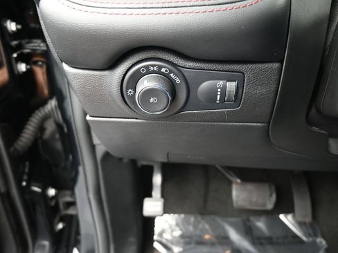 Used 2022 Dodge Durango R/T image 32