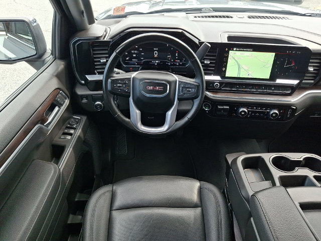 Certified 2025 GMC Sierra 1500 SLT RWD image 11