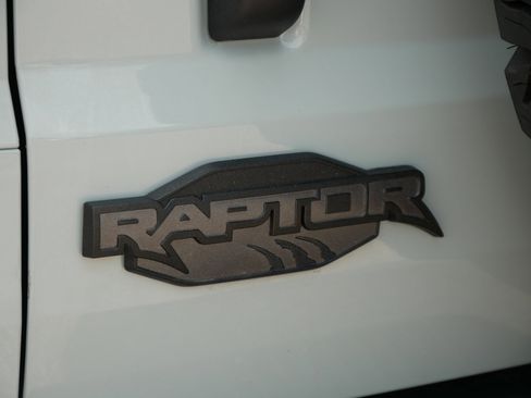 Used 2024 Ford Bronco Raptor w/ Interior Carbon Fiber Pack 6 image 12