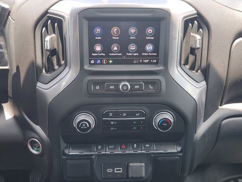 Used 2024 Chevrolet Silverado 2500 W/T w/ WT Convenience Package RWD image 19