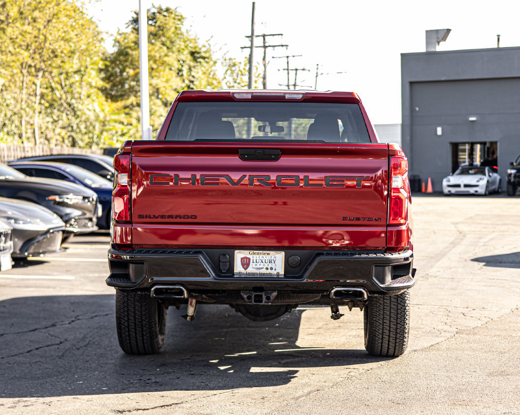 Used 2021 Chevrolet Silverado 1500 Custom Trail Boss w/ LPO, Dark Essentials Package AWD/4WD image 12