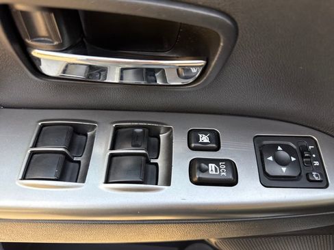 Used 2022 Mitsubishi Outlander Sport SE image 15