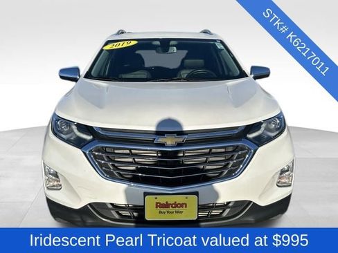 Used 2019 Chevrolet Equinox Premier image 2