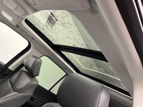 Certified 2025 Ford Expedition Max Active image 7