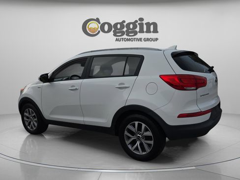 Used 2015 Kia Sportage LX AWD/4WD image 3