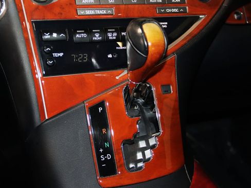 Used 2011 Lexus RX 350 AWD w/ Premium Pkg image 39