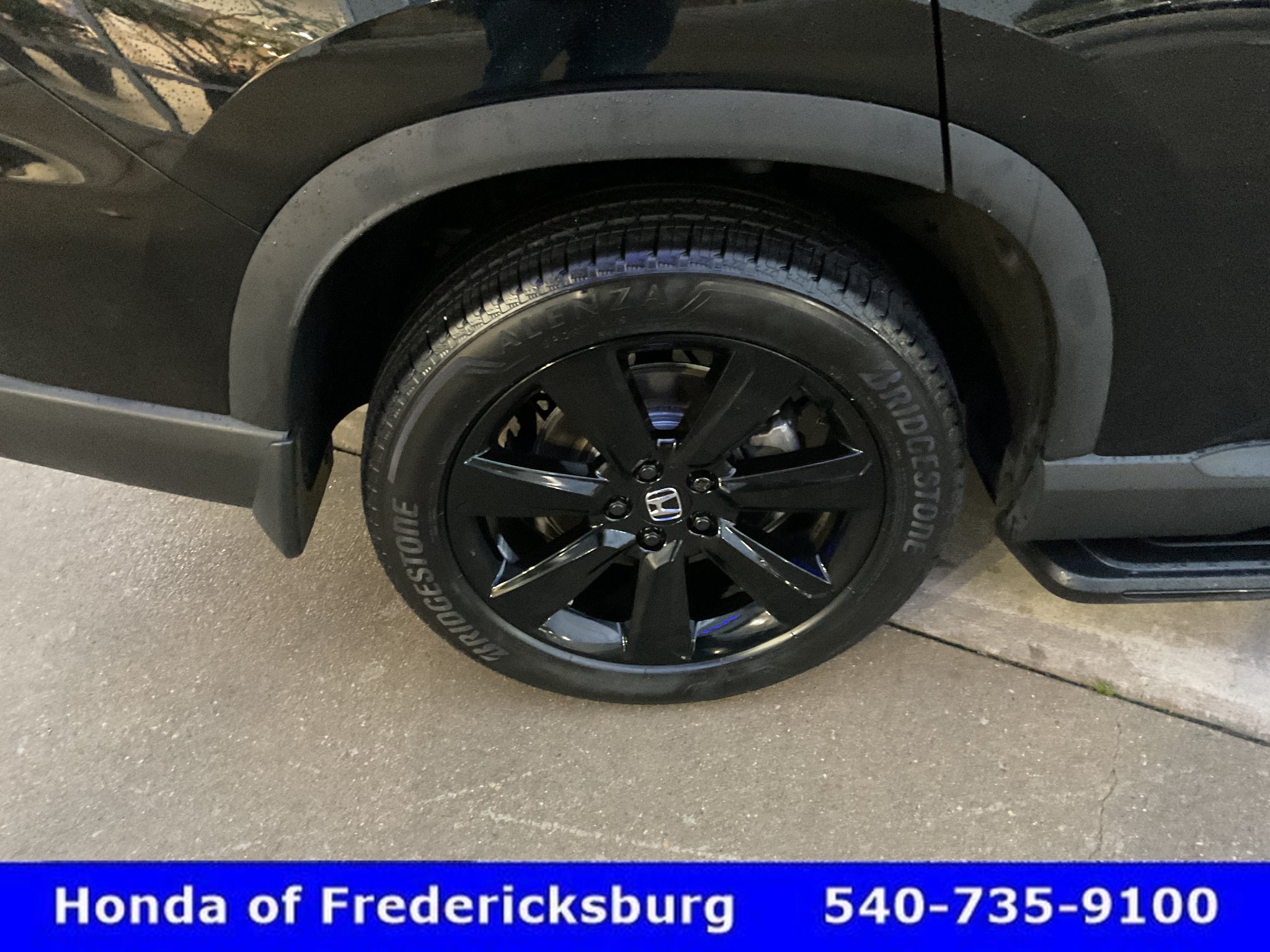 Certified 2025 Honda Pilot Black Edition image 12