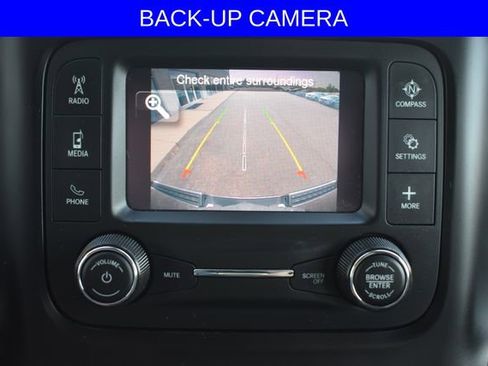 Used 2020 RAM 1500 Big Horn AWD/4WD image 4
