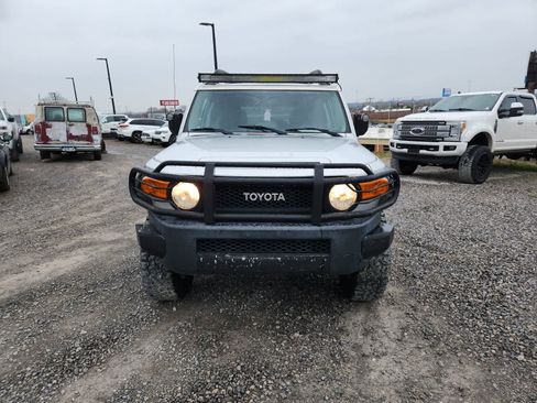 Used 2007 Toyota FJ Cruiser 4WD image 8