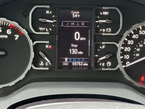 Used 2019 Toyota Tundra SR5 image 23